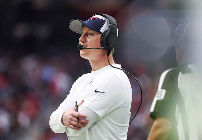 Houston Texans offensive coordinator Bobby Slowik on the sideline during the game against the Tennessee Titans at NRG Stadium.